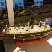 Remorqueur à vapeur