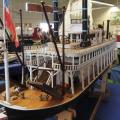 Bateau à roue arrière américain de 1868 le 