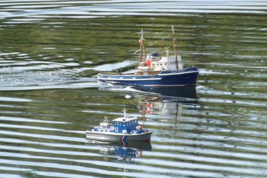 Bateau école de la gendarmerie et le Jean Bart