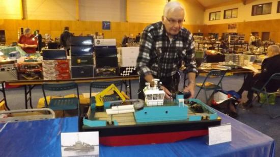 Préparatifs du bateau Polyvalent le Multi Cat SD Navigator