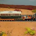 Camion de transport avec un tramway