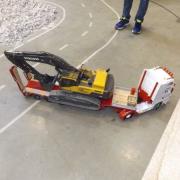 Camion et pelleteuse RC