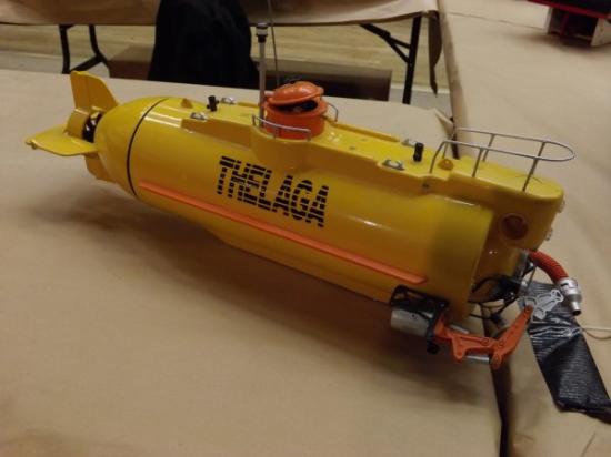 Sous marin de recherches le 