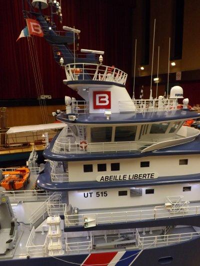 Détail de l'Abeille  Liberté