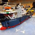 Navire d'exploration scientifique 