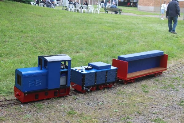 Les locomotives 12