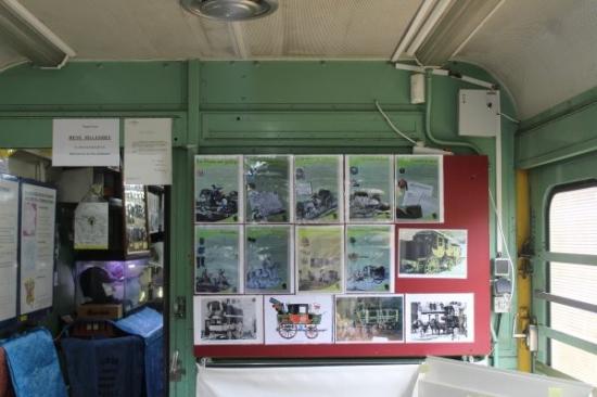 Les voitures postales 5