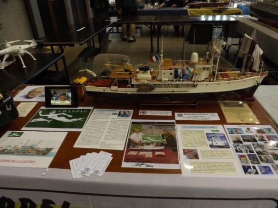 Navire océanographique du commandant Cousteau La 