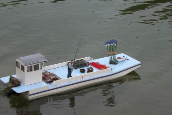 Retour d'une Barge ostréicole avec ses huitres