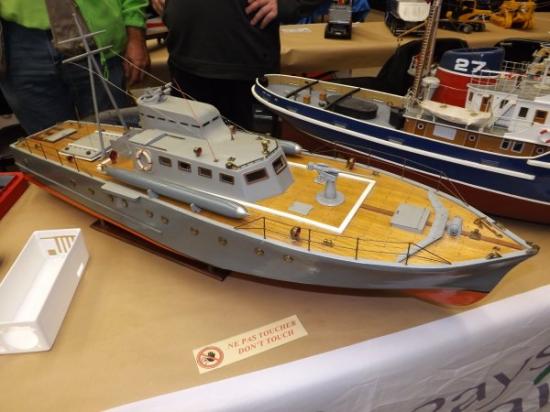 Vedette lance torpilles française